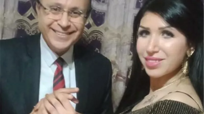 مجدي صبحي يحتفل بخطوبته على الإعلامية منى الألفي