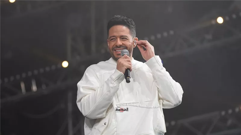 بالصور .. حماقي يتألق في أضخم حفلات الشيخ زايد بحضور كامل العدد