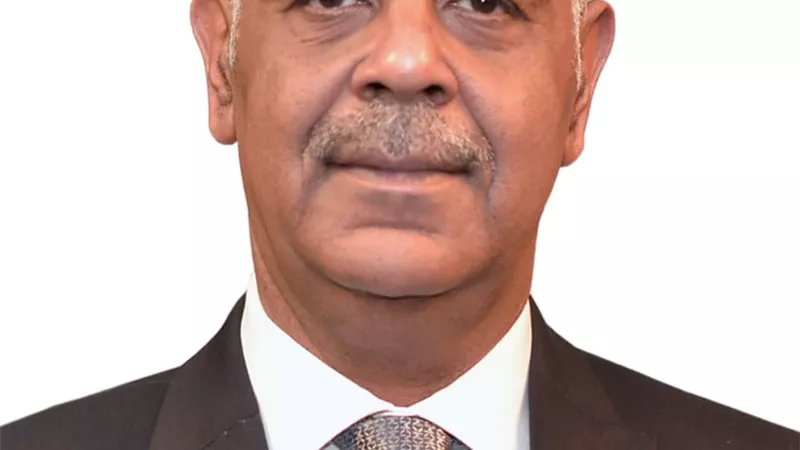 سلطات مطار 