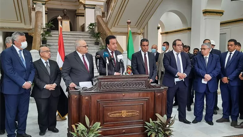 وزير التعليم العالي والخشت يتفقدان سير العملية التعليمية بجامعة القاهرة