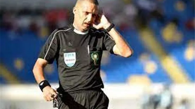 فى 5 مواجهات سابقة .. الاهلى لم يهزم مع حكم مباراة صن داونز اليوم
