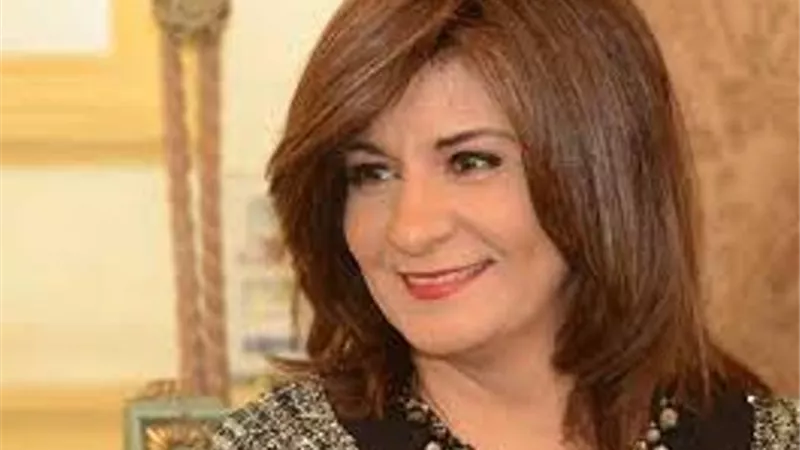 نبيلة مكرم : وصول بعض أبناء الجالية المصرية في أوكرانيا لمصر