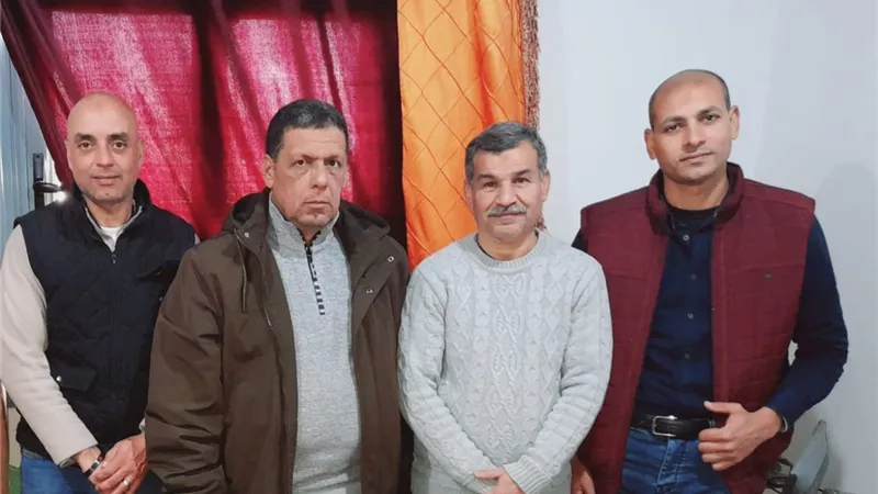 جمارك السلوم تضبط محاولة تهريب عدد من الهواتف المحمولة