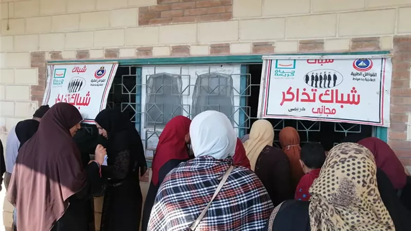 صحة دمياط تواصل برنامح القوافل الطبية المجانية بالقرى