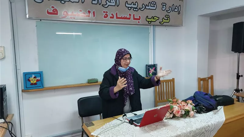 تدريب مسئولي المؤسسات الخدمية بالإسماعيلية على القيادة الإدارية