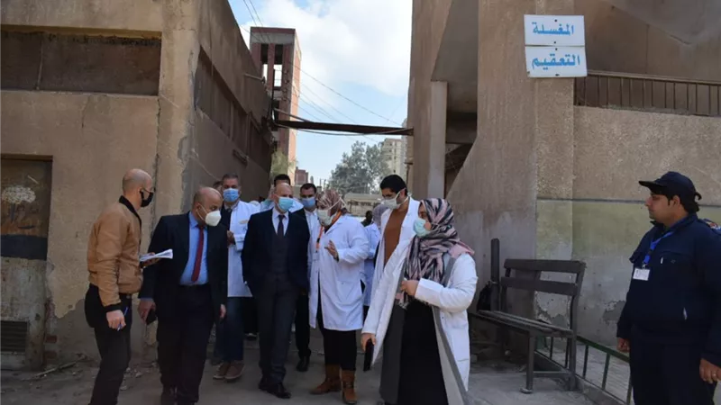 وكيل وزارة الصحة يفاجئ مستشفيات الحميات وفاقوس