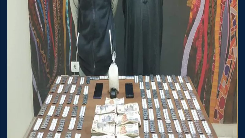 أمن أسيوط يتمكن من ضبط شخصين وبحوزتهما أقراص مخدرة وشابو