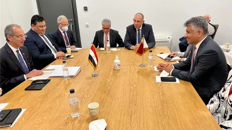 وزير الاتصالات يبحث مع نظيره البحرينى فرص الاستثمار و التعاون فى تكنولوجيا المعلومات