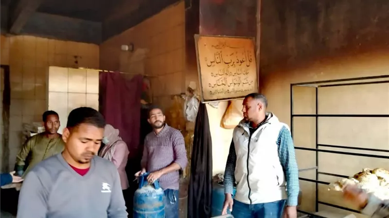 مجلس مدينة الأقصر يشن حملات تموينية على الأسواق والمخابز