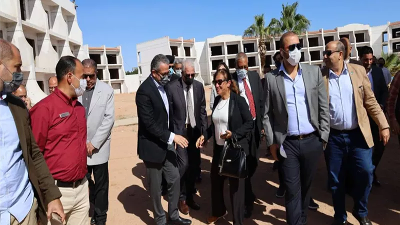 فودة والعناني يتفقدان عددا من المشروعات السياحية المتعثرة لبحث طرق وسبل تشغيلها