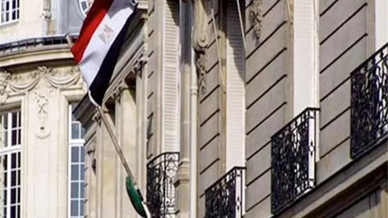 السفارة المصرية ببودابست تدعو القادمين من أوكرانيا الاتصال علي ارقام الطواريء