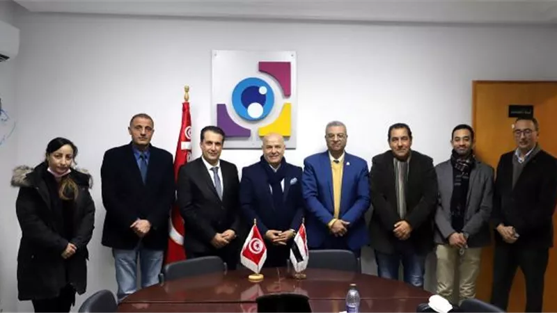 وفد وزارة الرياضة يزور المرصد الوطنى للشباب بتونس
