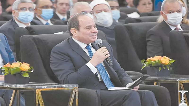 الرئيس خلال إطلاق المشروع القومي للأسرة المصرية: حقوق الإنسان علي رأس أولويات الدولة