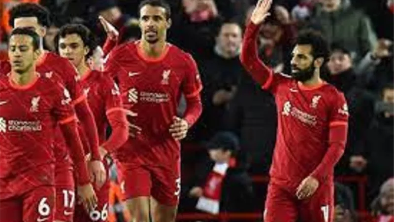 محمد صلاح ينافس على جائزة كبرى فى ليفربول.. شاهد