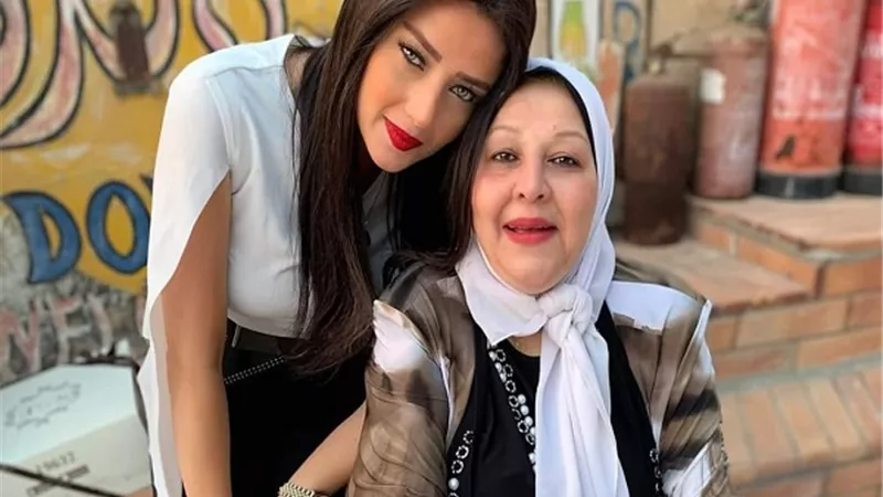 رضوي الشربيني توجه رسالة مؤثرة لوالدتها الراحلة: 