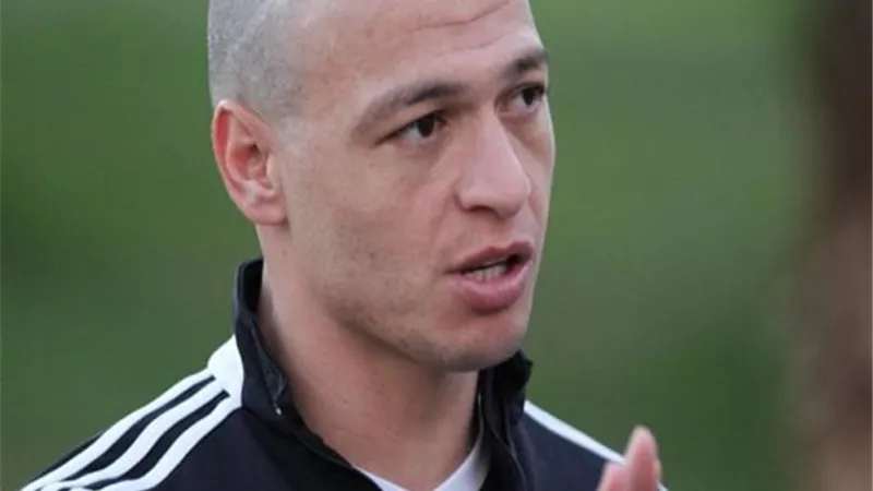 حمادة طلبة: الزمالك لا يقف على لاعب.. وطارق حامد لا يدعي الإصابة.. فيديو