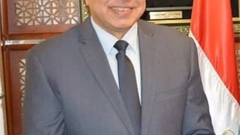 القوى العاملة: تعيين 1402 منهم 9 