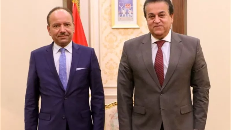 وزير التعليم العالى يبحث دعم العلوم التطبيقية مع المدير الجديد لمكتب اليونسكو