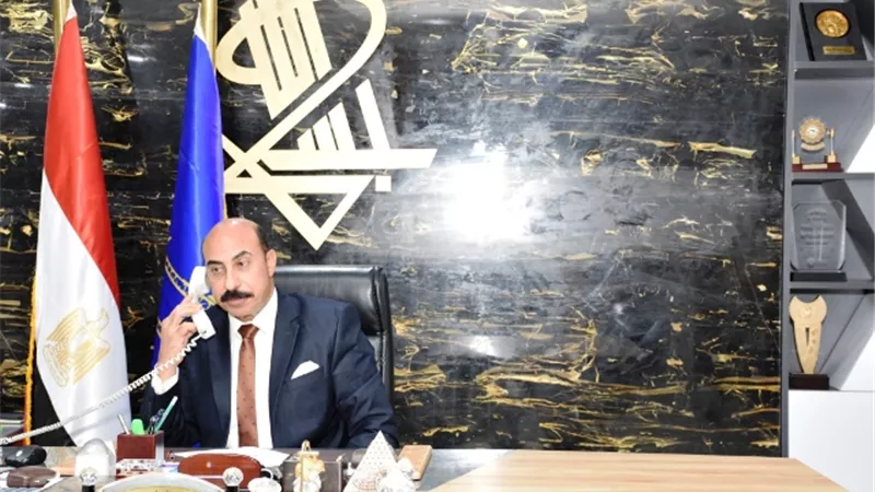 محافظ أسوان: وقف حركة الملاحة النهرية والجوية