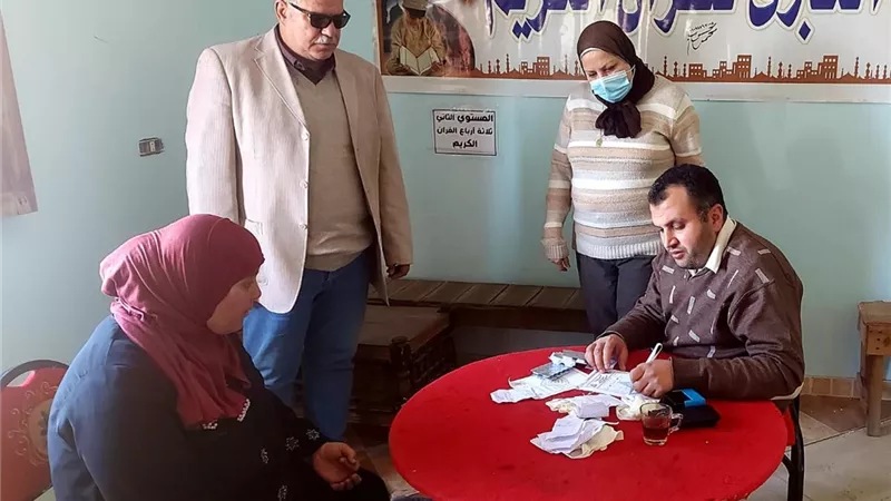 شئون خدمة المجتمع وتنمية البيئة بجامعة الزقازيق يوجه قافلة طبية لقرية منشأة الطحاوى