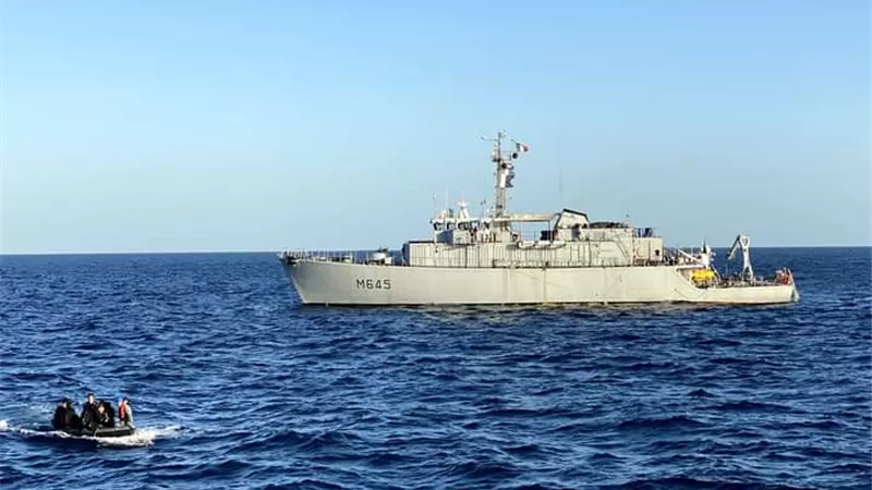 القوات البحرية المصرية والفرنسية تنفذان تدريبان بحريان عابران فى نطاق الأسطول الجنوبي بالبحر الأحمر