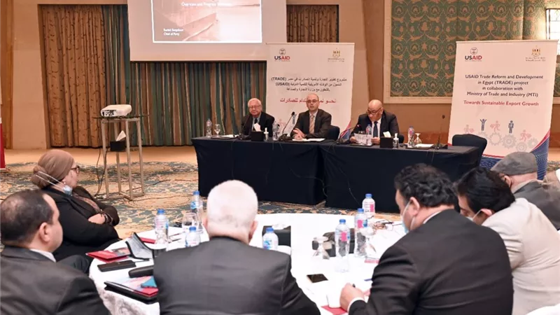 جامع تبحث مع وزير خارجية بنجلاديش تبادل البعثات التجارية والتعاون فى مجال الصناعات النسيجية