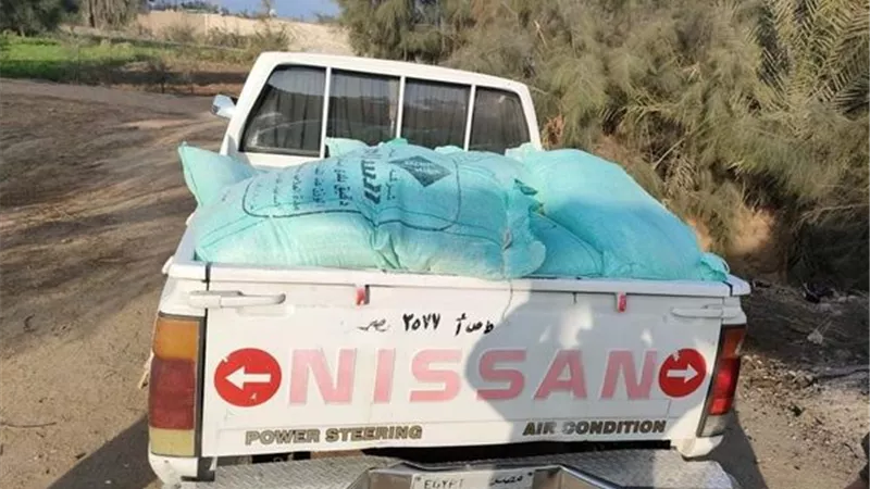 دقيق مدعم ومواد بترولية في حملات تموينية لضبط أسواق الإسماعيلية..صور