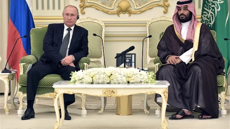 اتصال هاتفي بين بوتين وولي العهد السعودي