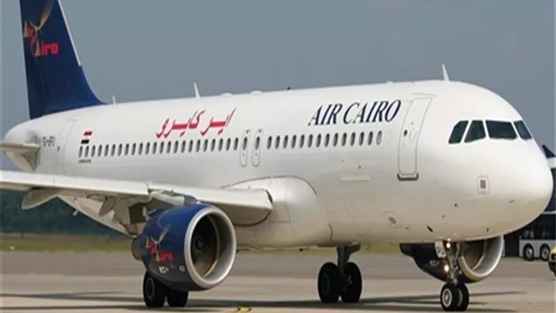 إقلاع طائرتين إلى بولندا لاعادة الطلبة المصريون الي ارض الوطن