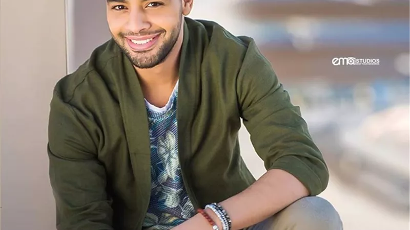 أحمد جمال: أحد أعضاء فرقتي قاللي قدامك 8 سنوات علشان تمسك مايك وجالى 28 فرح بعدها
