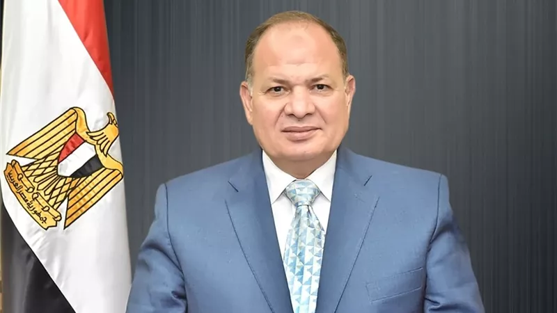محافظ أسيوط: حملات مكثفة على المجازر والاسواق وتحرير 18 محضر