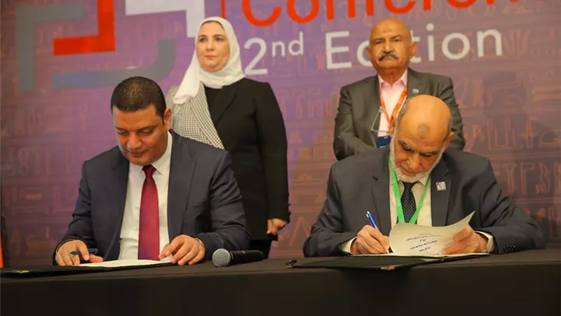 القباج تشهد توقيع بروتوكول لتنفيذ ١٠٠٠ مدرسة مجتمع في إطار مبادرة 