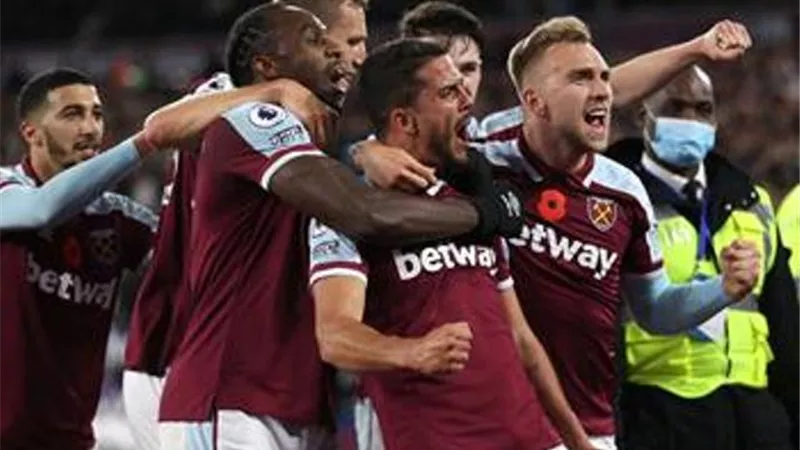 التشكيل المتوقع لـ ويست هام يونايتد فى مواجهة ليفربول بالدورى الانجليزى