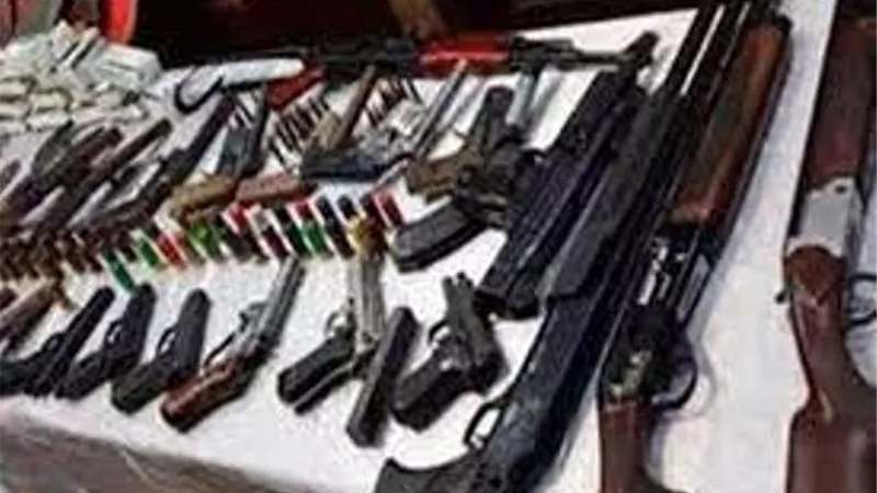 الداخلية : ضبط 37 قطعة سلاح نارى و98 قضية مخدرات وتنفيذ 53 ألف حكم قضائى خلال 24 ساعة