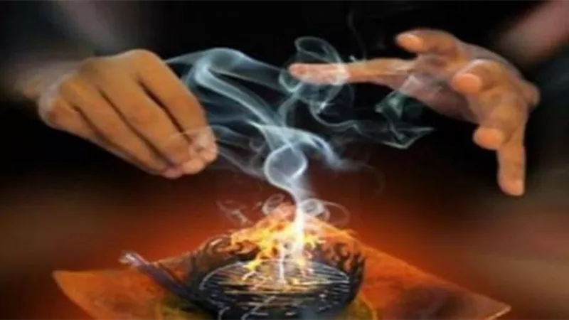 أشعر بأني مصاب بعمل أو سحرٍ..فماذا أفعل؟