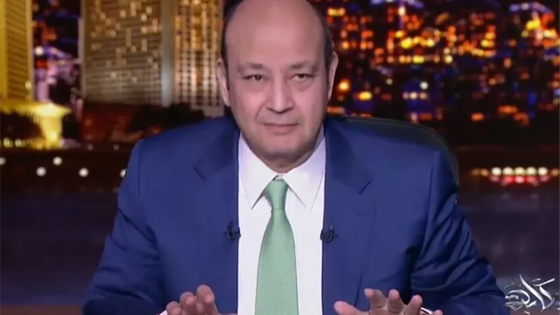عمرو أديب يكشف خطورة النظارات الطبية الرخيصة على النظر والعين.. فيديو