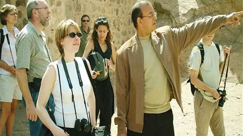 خبير آثار يرصد دور الوثائق التاريخية والآثار فى ذكري عودة طابا للسيادة المصرية