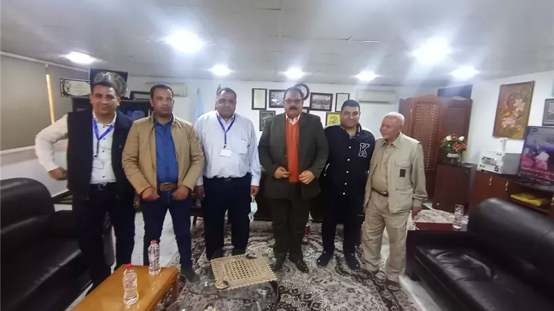 رحلة علمية من جامعة القاهرة تزور سدود وبحيرات سفاجا