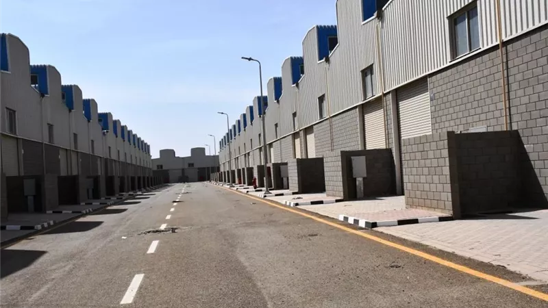 محافظ أسوان يتفقد مشروعات تحيا مصر بنصر النوبة والإنتهاء من محطة مياه الشرب بعنيبة