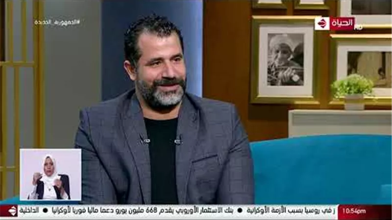 محمود حافظ: 