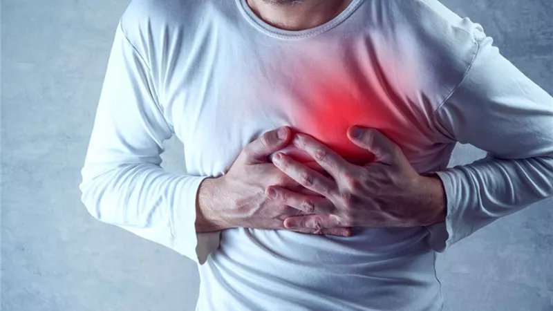 أسباب حدوث جلطات مبكرة للشباب ..الصحة تكشف