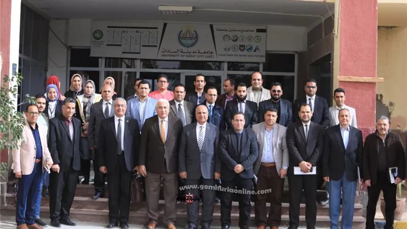 بمشاركة أكثر من 15 شركة ومؤسسة صناعية كبري .. جامعة السادات تنظم المائدة المستديرة الخامسة لرجال الأعمال