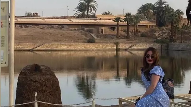 شاهد .. منة تيسير تلفت الأنظار من الكرنك