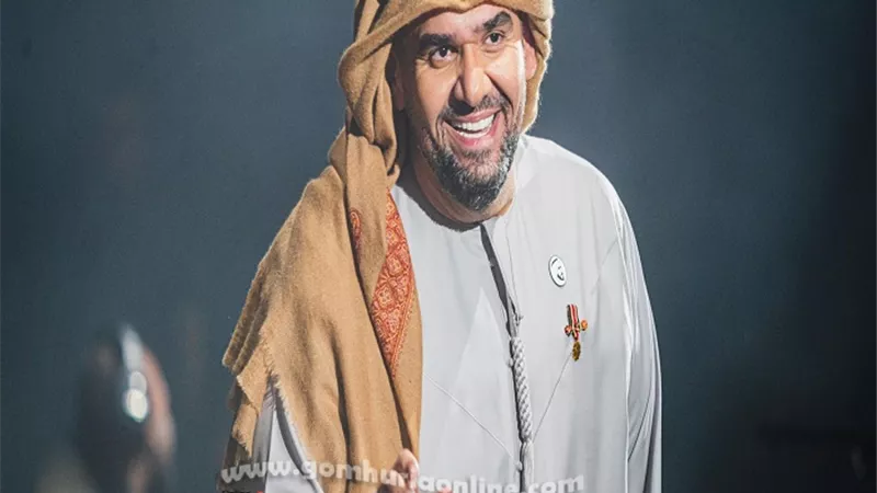 حسين الجسمي يشعل البحرين فى حفل كامل العدد ويغازل جمهوره: 