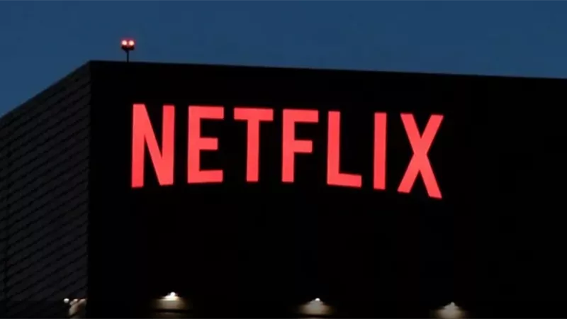 وسائل إعلام أميركية: نتفليكس تعلق خدمتها في روسيا