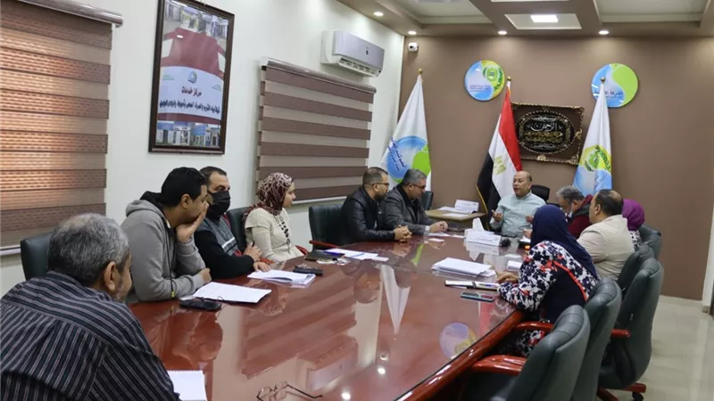 مياه اسيوط تتابع مشروعات مبادرة 