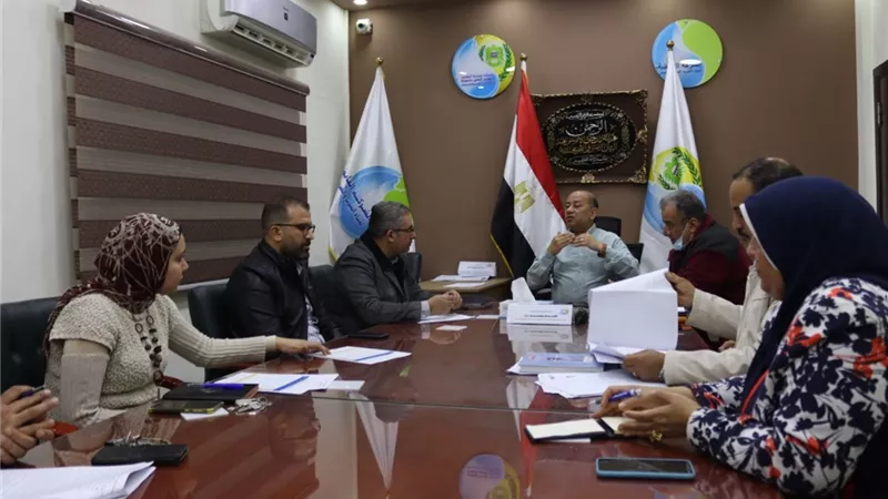 مياه اسيوط تنفذ اجتماعاتها الدورية لتطوير الريف المصرى