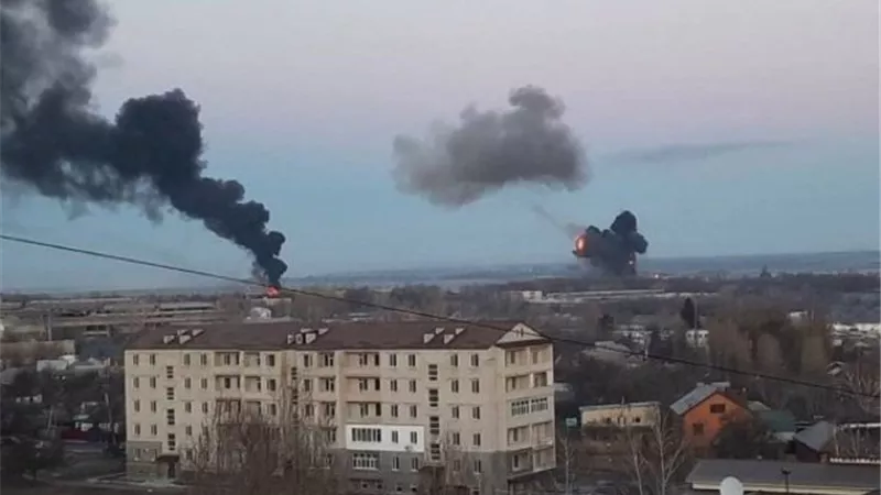 الدفاع البريطانية : روسيا تستهدف البنية التحتية للاتصالات في أوكرانيا