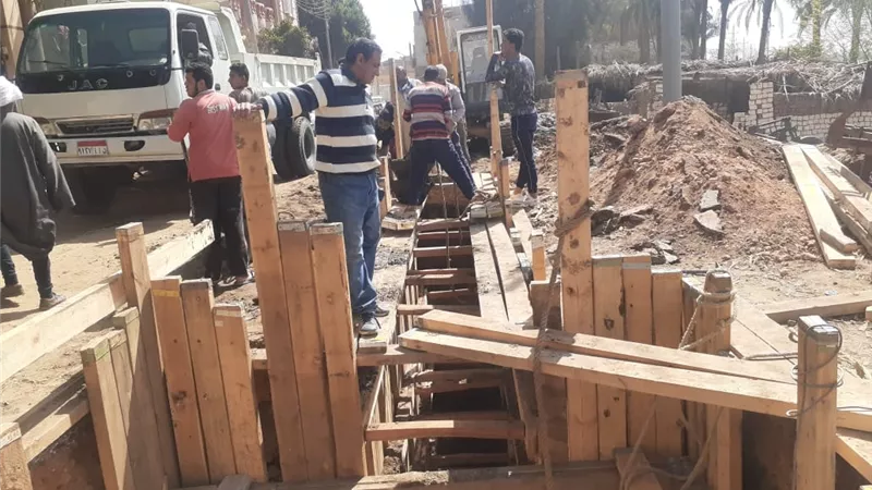 محافظ المنيا يتابع تنفيذ مشروعات المبادرة الرئاسية 