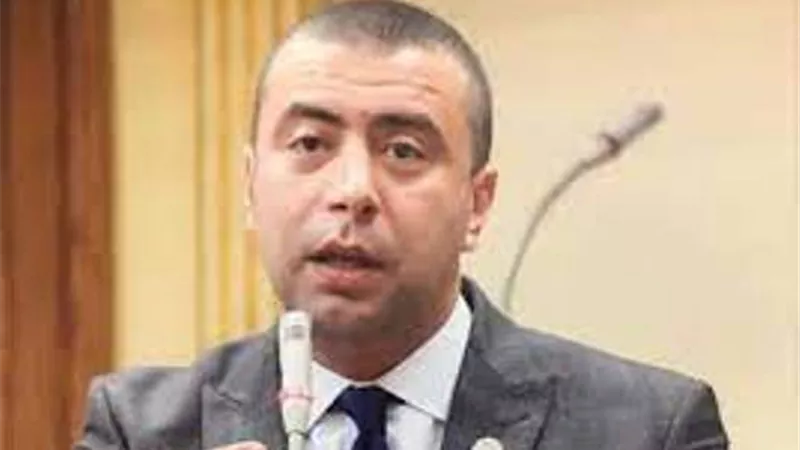 رئيس 